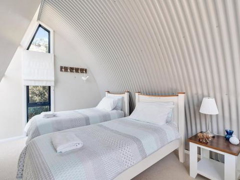 Sea Loft At Hyams Full House 4pm Check Out Sundays - Accommodation Mermaid Beach 1