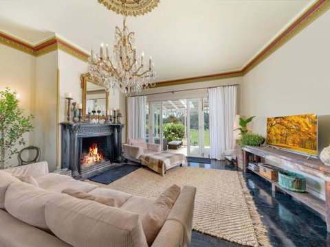 Wembley House Southern Highlands With 4pm Check Out Sunday - Accommodation Mermaid Beach 5