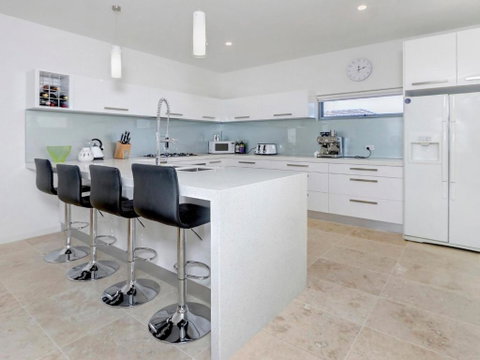 Rosalea By The Bay - Accommodation Mermaid Beach 4
