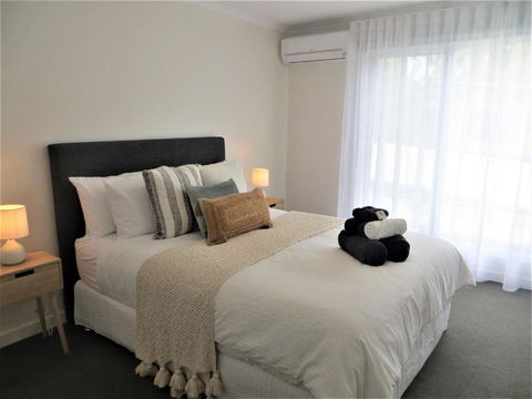 NORMANBY Coastal FREE WIFI & NETFLIX - Accommodation Mermaid Beach 3