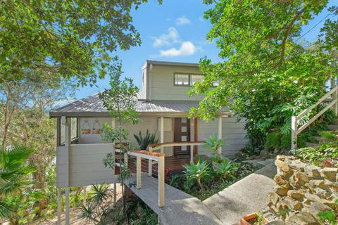 Valparaiso 23 Dulconghi Street - Accommodation Mermaid Beach 1