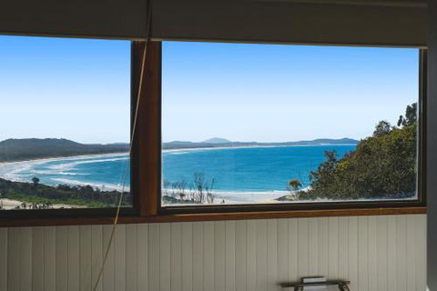 Valparaiso 23 Dulconghi Street - Accommodation Mermaid Beach 2