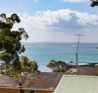 Views of Shoal Bay 75 Ronald Ave views  air con - Accommodation Mermaid Beach