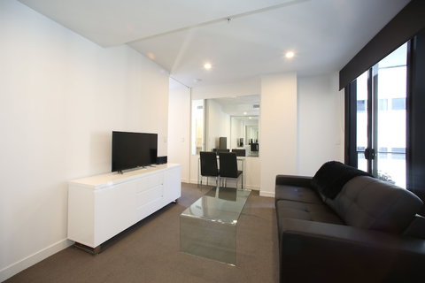 Arena On The Beach - Accommodation Mermaid Beach 6