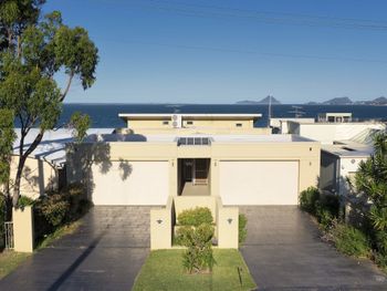 Soldiers Point Road 2 163 Seaside Splendour - Accommodation Mermaid Beach 6