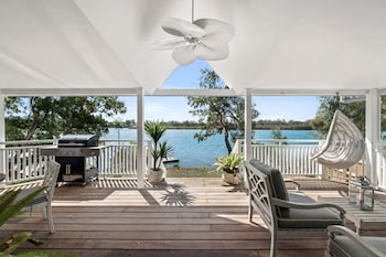 Summerville House - Accommodation Mermaid Beach 0