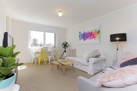 Seabreeze - Accommodation Mermaid Beach 6