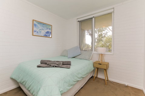 Seabreeze - Accommodation Mermaid Beach 3