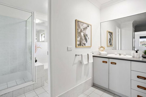 Lennox Belle - Accommodation Mermaid Beach 4