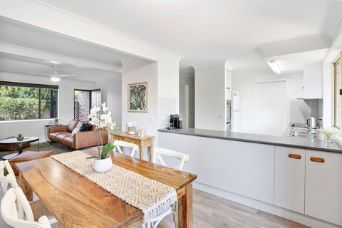 Lennox Belle - Accommodation Mermaid Beach 2