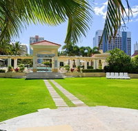 Towers of Chevron - Private Apartments - Accommodation Mermaid Beach