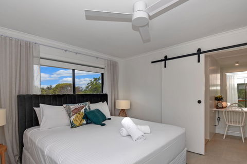 Oceanside Apartment - LAMER9 - Accommodation Mermaid Beach 3