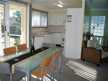 The Peninsula Duplex 02 14 - Accommodation Mermaid Beach 4