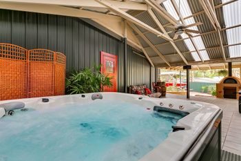 Zadows Landing SA Accommodation Mermaid Beach