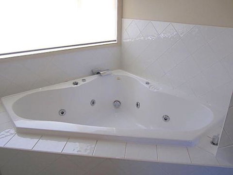 DAY DREAMING On DONLAN - Accommodation Mermaid Beach 1