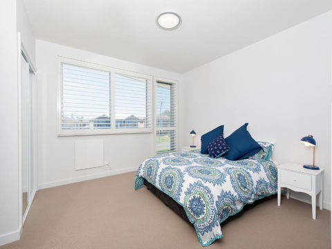 Ocean Views 41A Ocean Avenue - Accommodation Mermaid Beach 2