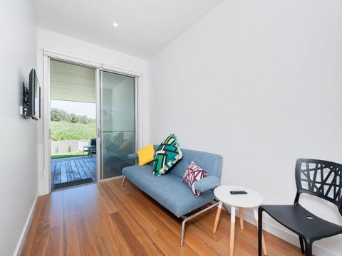 Ocean Views 41A Ocean Avenue - Accommodation Mermaid Beach 4