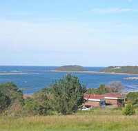 Water View House at Orient Point - Accommodation Mermaid Beach