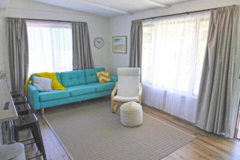 The Relax Shack At Culburra Beach Sleeps 7 - Accommodation Mermaid Beach 5