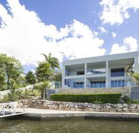 Gold Coast Luxury Waterfront House - Accommodation Mermaid Beach
