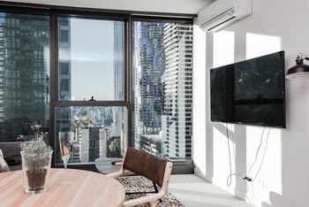 Zenith Melbourne Central - Accommodation Mermaid Beach 5