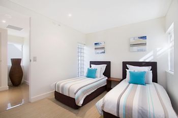 Cotton Beach Forty Four Roof Top - Accommodation Mermaid Beach 5