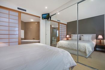 Cotton Beach Forty Four Roof Top - Accommodation Mermaid Beach 2