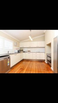 Edgeworth Street Manor - Accommodation Mermaid Beach 4