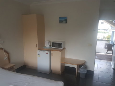 Jopen Cafe & Motel - Accommodation Mermaid Beach 3