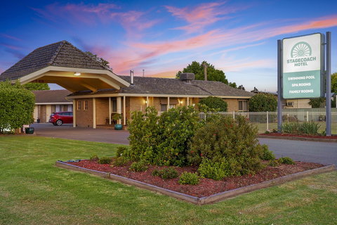 Best Western Stagecoach Motel - Accommodation Mermaid Beach 0