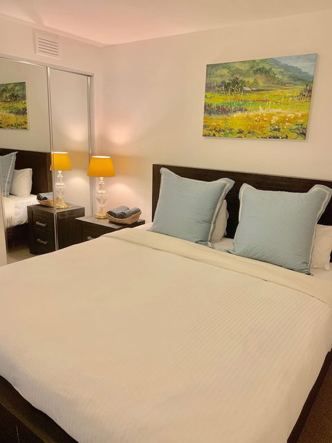 Luxury Apartment With View - Accommodation Mermaid Beach 6