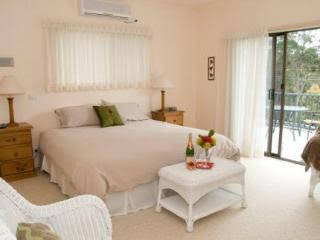 Batemans Bay Manor - Accommodation Mermaid Beach 0