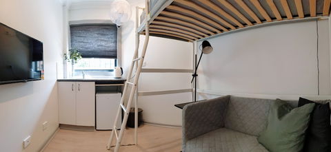 The Boutique Hostel - Accommodation Mermaid Beach 1