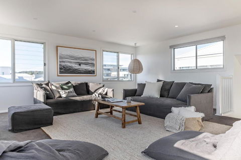 Seaside Escape - Accommodation Mermaid Beach 5