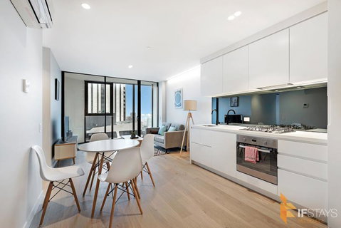IFSuites (IFSTAYS) Light House Apartment - Accommodation Mermaid Beach 3