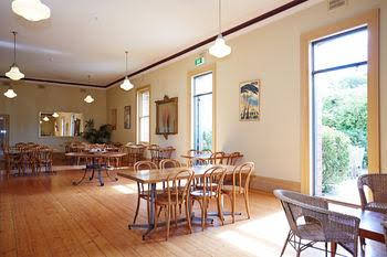 Whitehall Guesthouse Sorrento - Accommodation Mermaid Beach 2