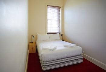 Whitehall Guesthouse Sorrento - Accommodation Mermaid Beach 4
