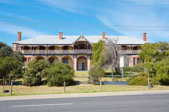 Whitehall Guesthouse Sorrento - Accommodation Mermaid Beach 0