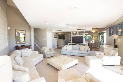 Noosa Apartments 1 Hastings Park - Accommodation Mermaid Beach 3
