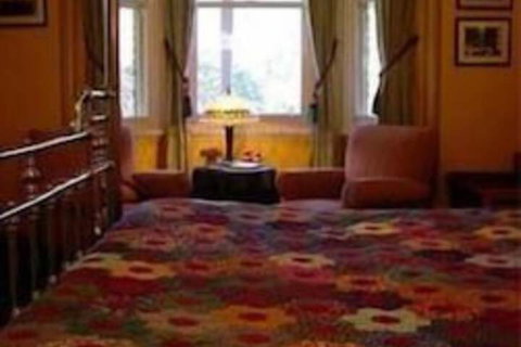 Ford House Retreat - Accommodation Mermaid Beach 7