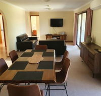 Annies Holiday Units - Accommodation Mermaid Beach