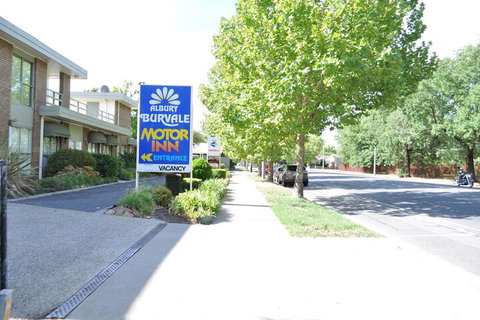 Albury Burvale Motor Inn - Accommodation Mermaid Beach 1