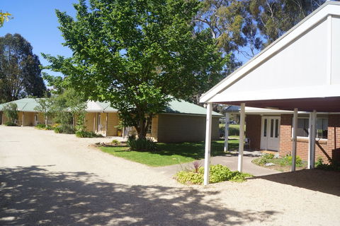 All Seasons Mansfield - Accommodation Mermaid Beach 1
