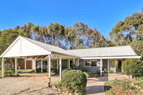 All Seasons Mansfield - Accommodation Mermaid Beach 0