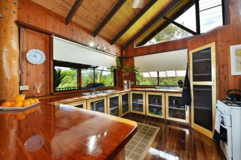 Tea Tree Cottage - Accommodation Mermaid Beach 6