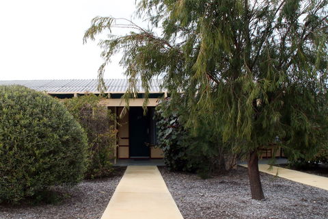 Jurien Bay Hotel - Accommodation Mermaid Beach 5