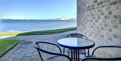Limani Port Lincoln - Accommodation Mermaid Beach 4