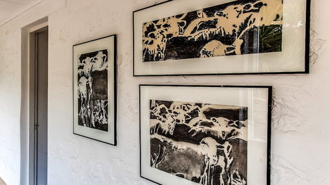 Antechamber Bay Retreats - Accommodation Mermaid Beach 1