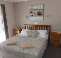 Lakes Entrance Country Cottages - Accommodation Mermaid Beach