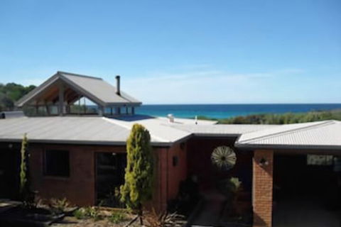 Sandpiper Ocean Cottages - Accommodation Mermaid Beach 1
